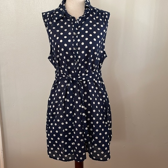 J. Crew Tops - J.Crew Blue White Polka Dot Cotton Tunic Shirt M Sleeveless Belted Pockets